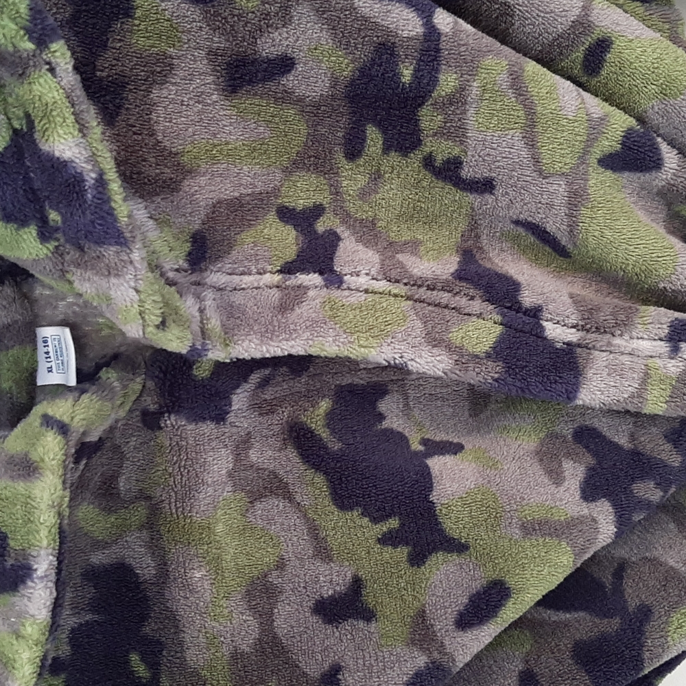 Boys Robe - Picture 3 of 7